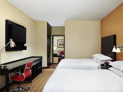Four Points By Sheraton Hotel & Suites Calgary West Exteriör bild
