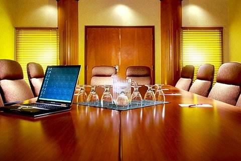 Four Points By Sheraton Hotel & Suites Calgary West Exteriör bild