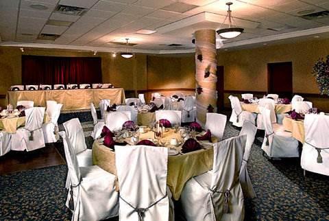 Four Points By Sheraton Hotel & Suites Calgary West Restaurang bild